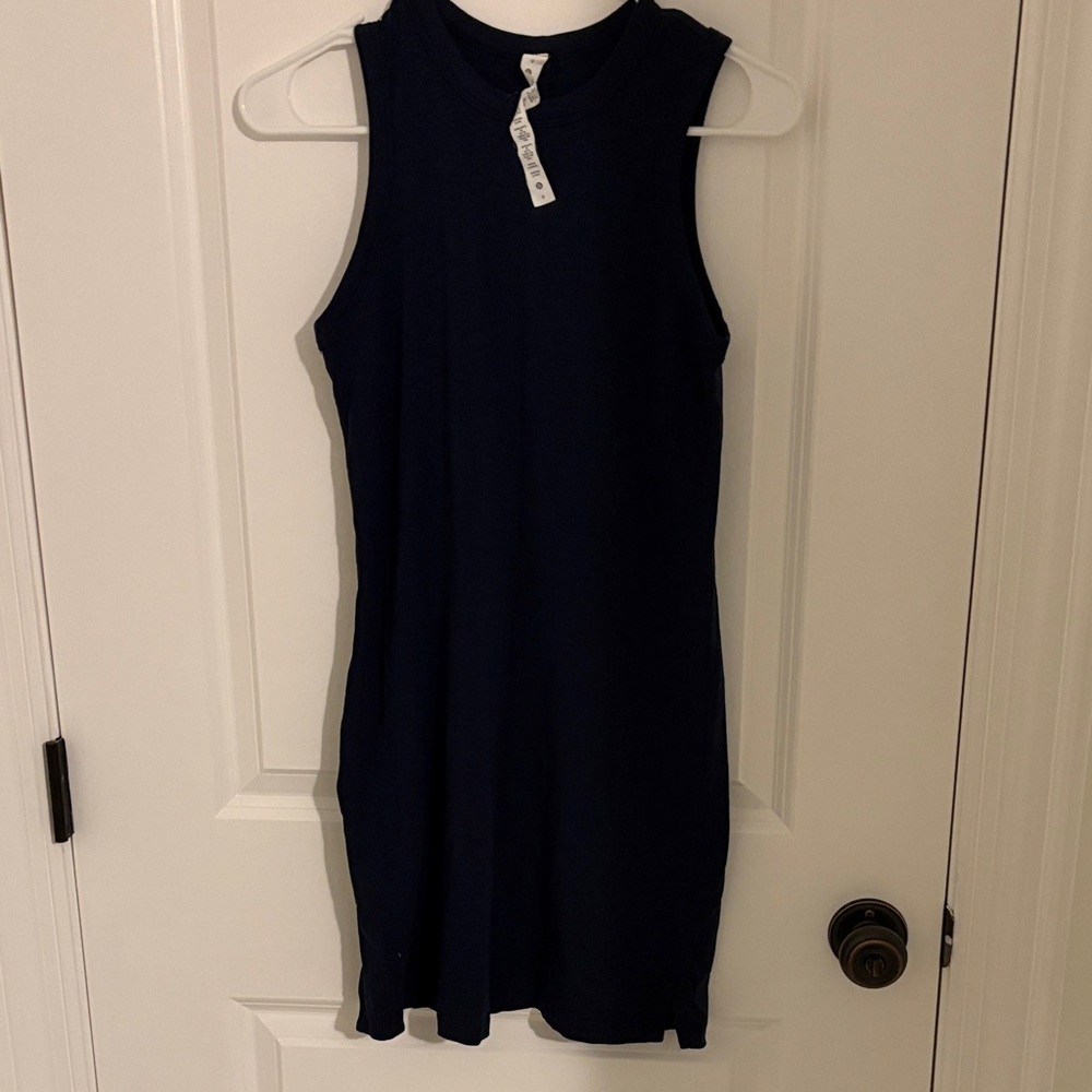 Lululemon size 0 Navy sleeveless dress